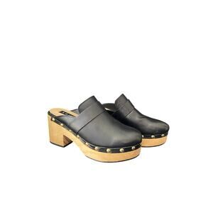 Black Leather Clog Heels | Swedish Girl Core | Y2K Indie | Size 6